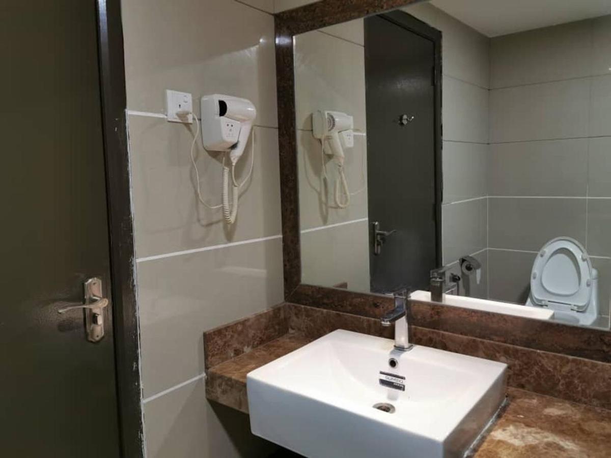Melang Inn Kuala Pilah Exteriör bild